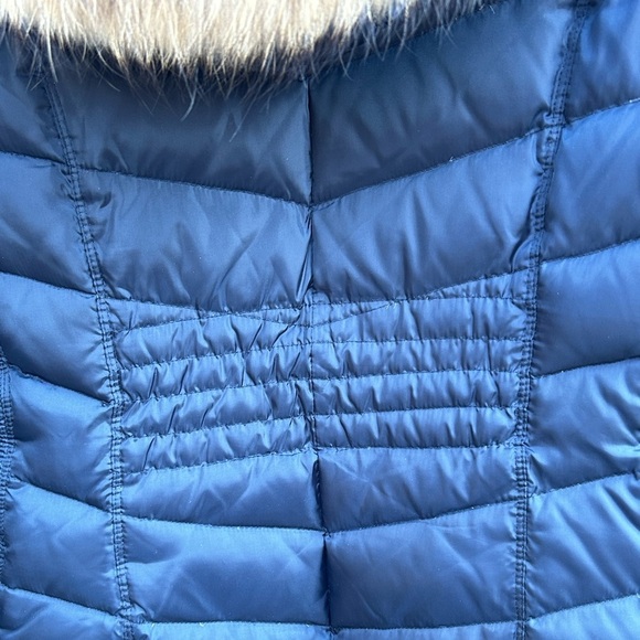 Michael Kors Navy Down Parka, size Small - Picture 13 of 13